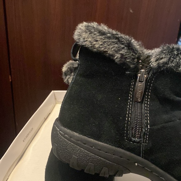 New winter boot - Picture 2 of 3